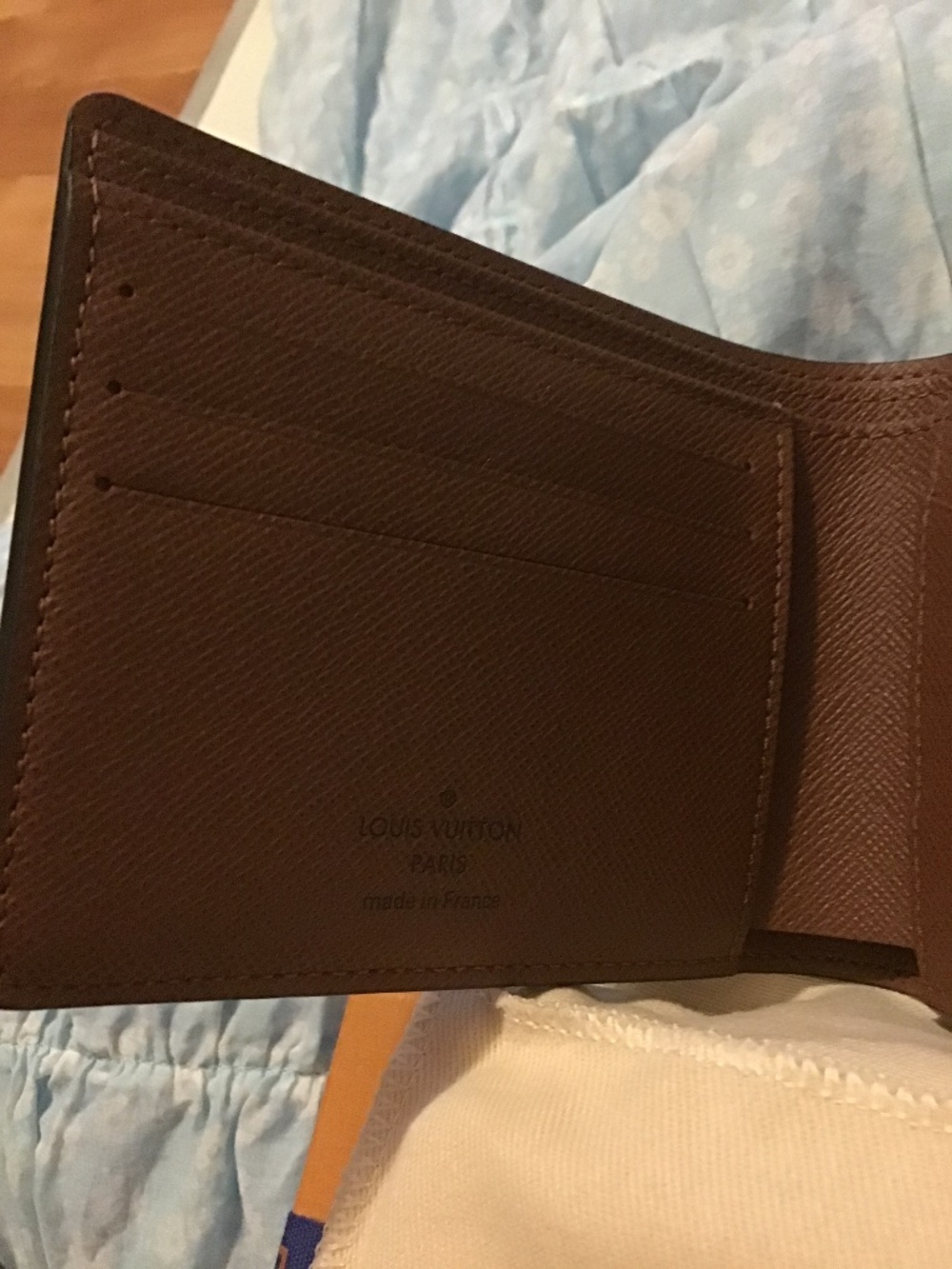 Wallet - Picture 5 of 6